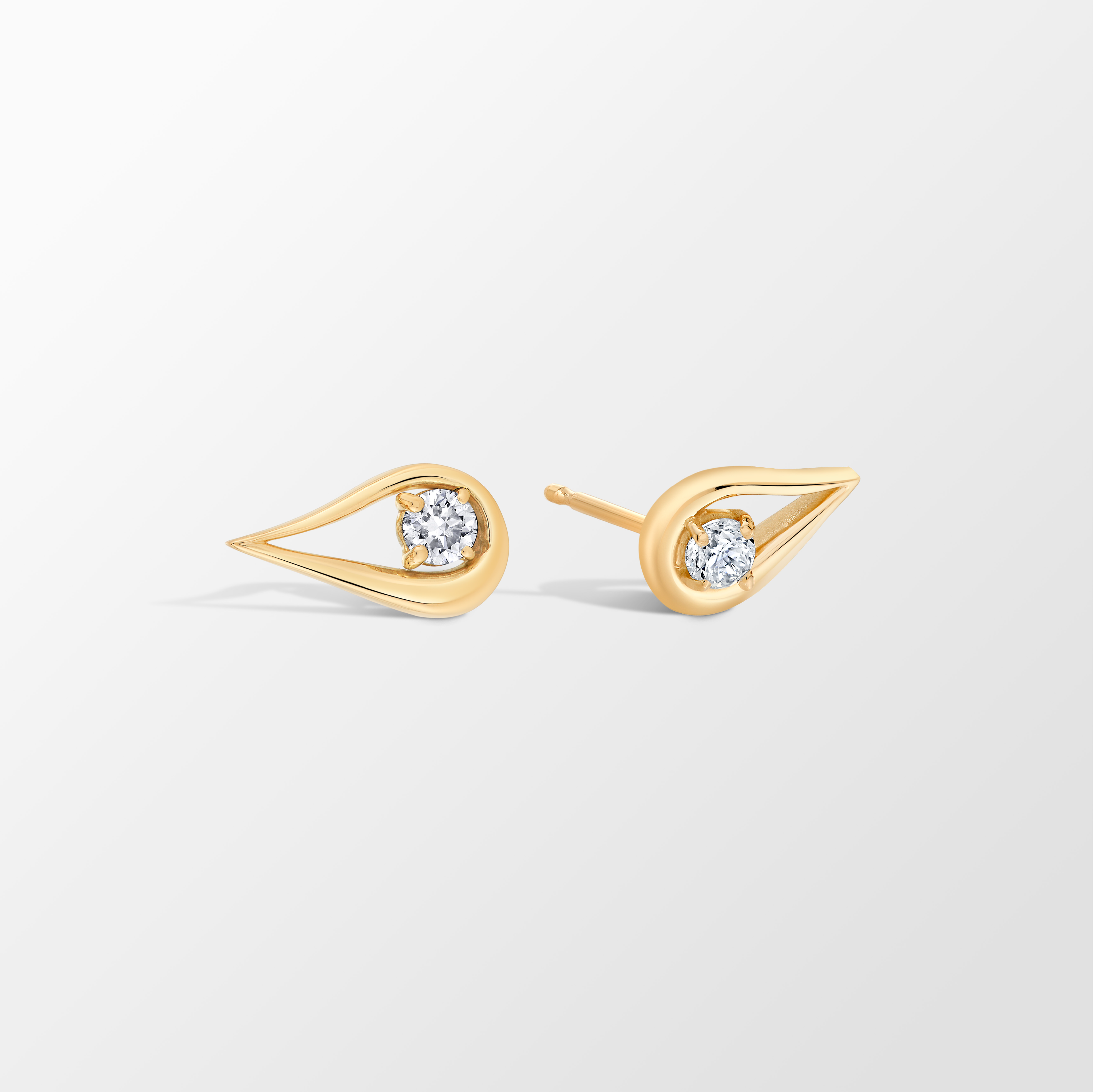 Harp Éclat Diamond Earrings in 18K Gold