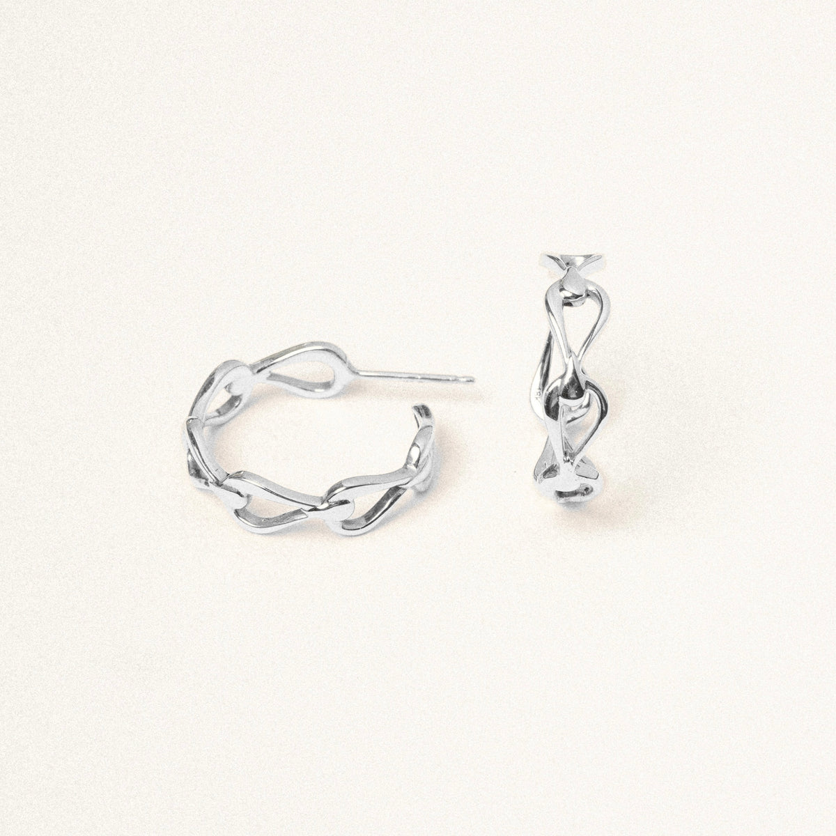 Harp Eternity Hoop Earrings in 18K Gold