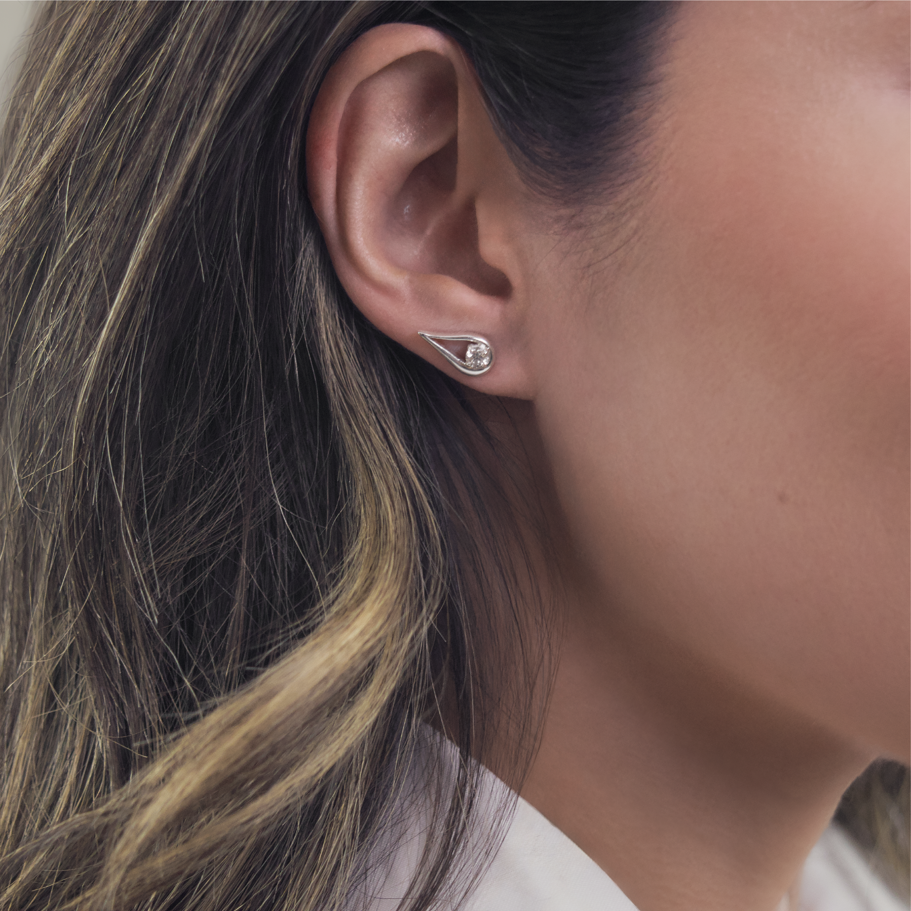 Harp Éclat Diamond Earrings in Sterling Silver