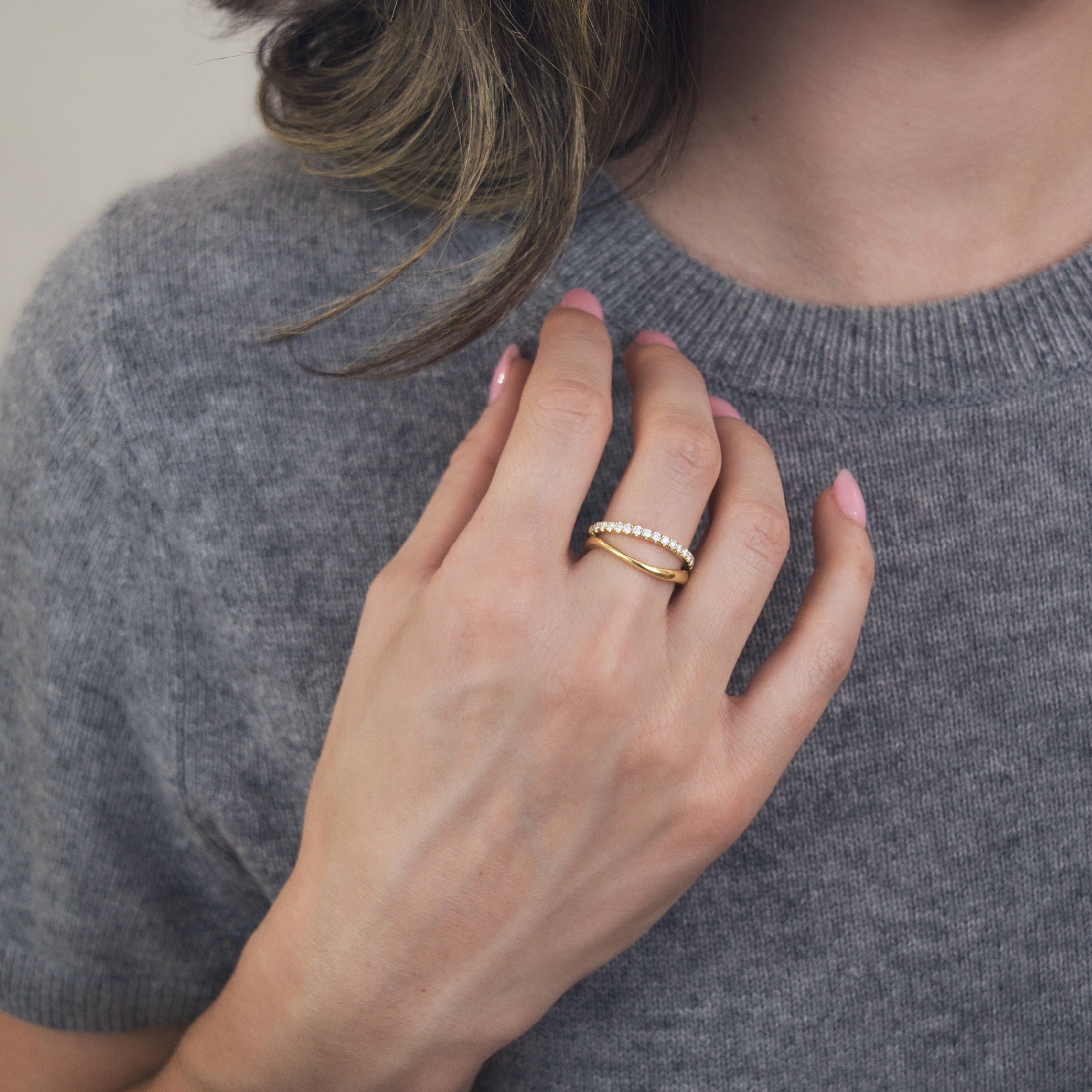 Harp Silhouette Ring in 18K Gold
