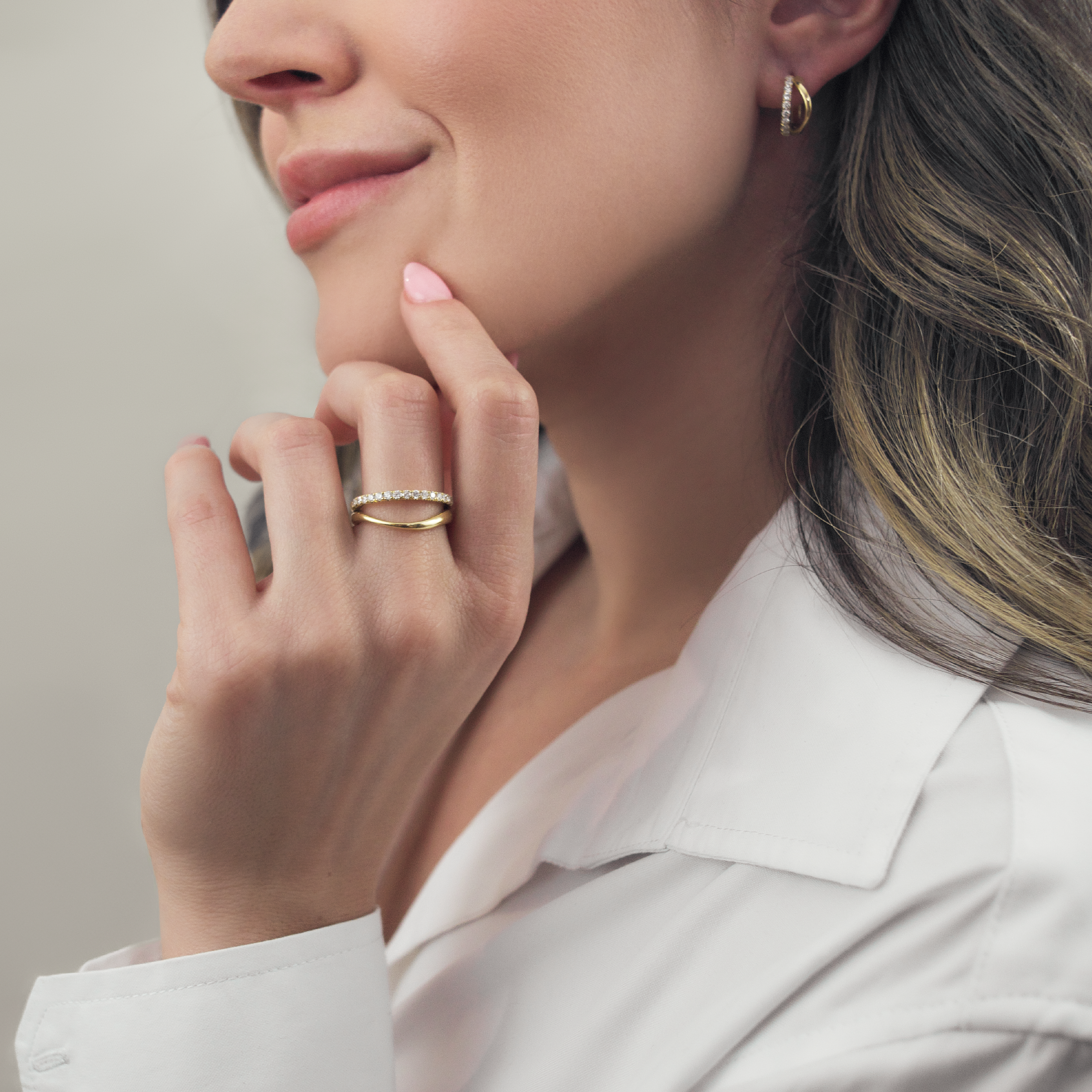 Harp Silhouette Ring in 18K Gold