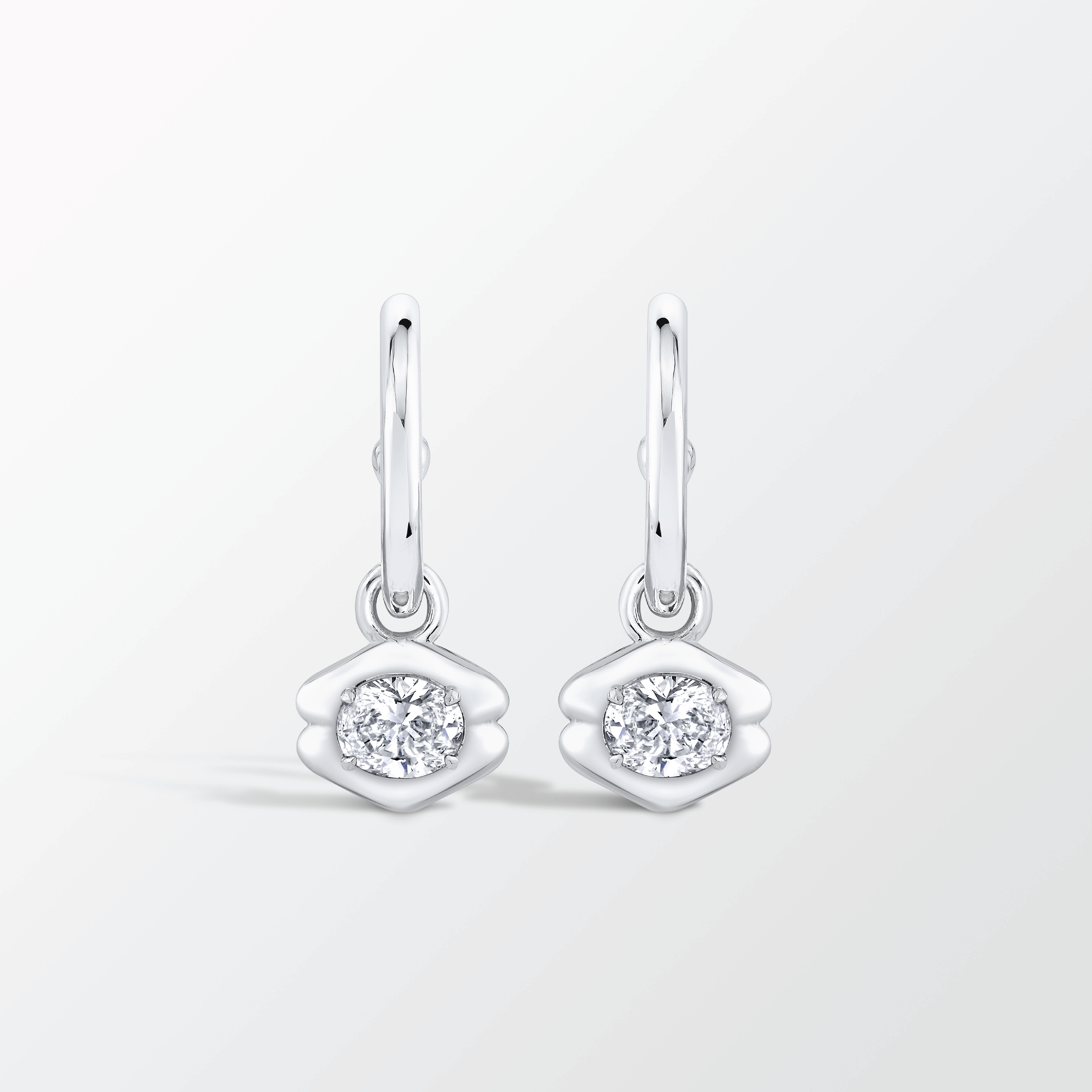 Quatreharp Diamond Drop Earrings in 18K Gold