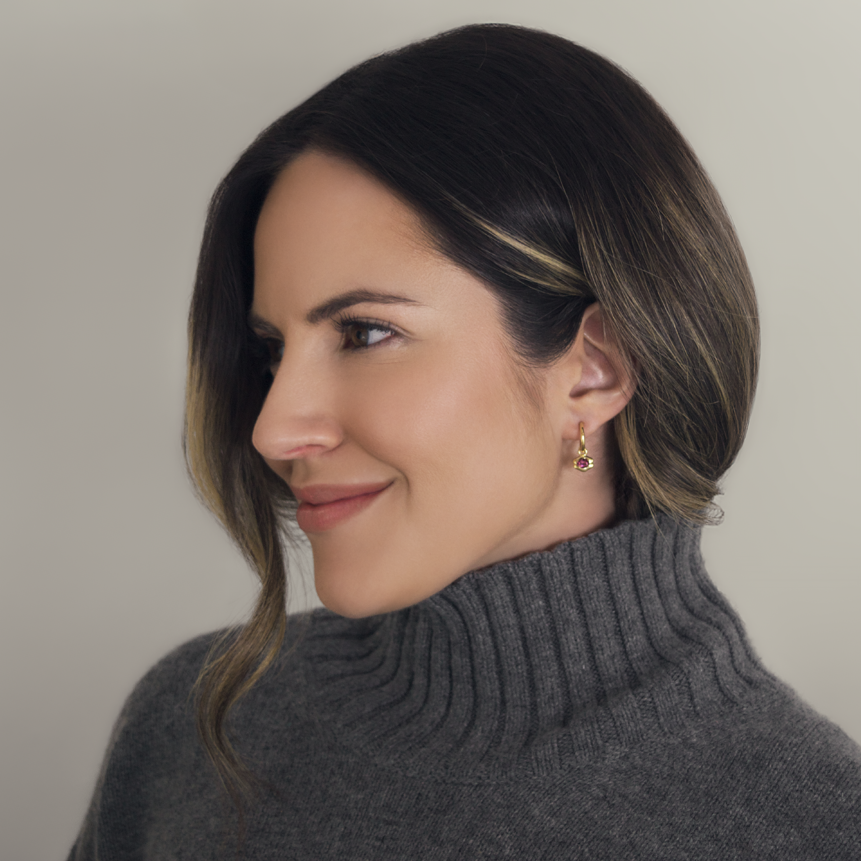 Quatreharp Gemstone Drop Earrings in 18K Gold