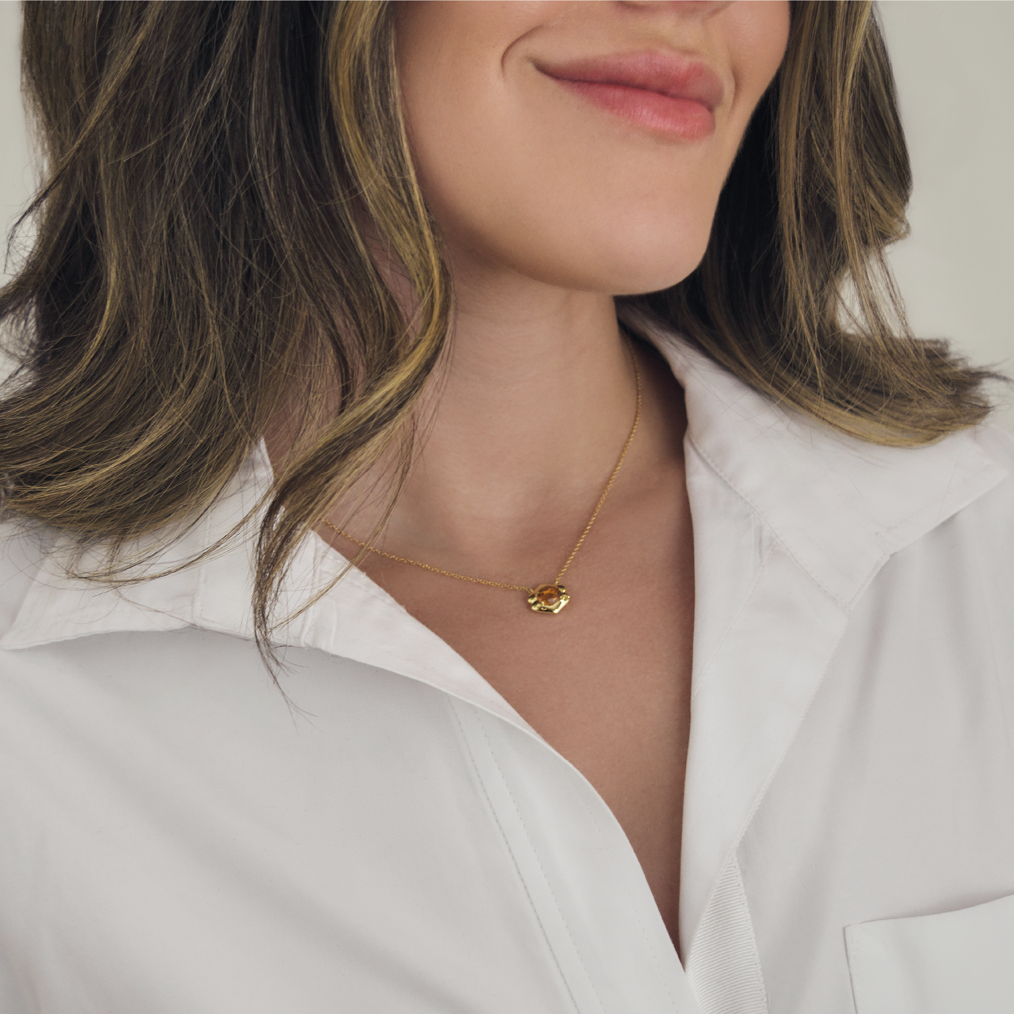 Quatreharp Gemstone Pendant Necklace in 18K Gold