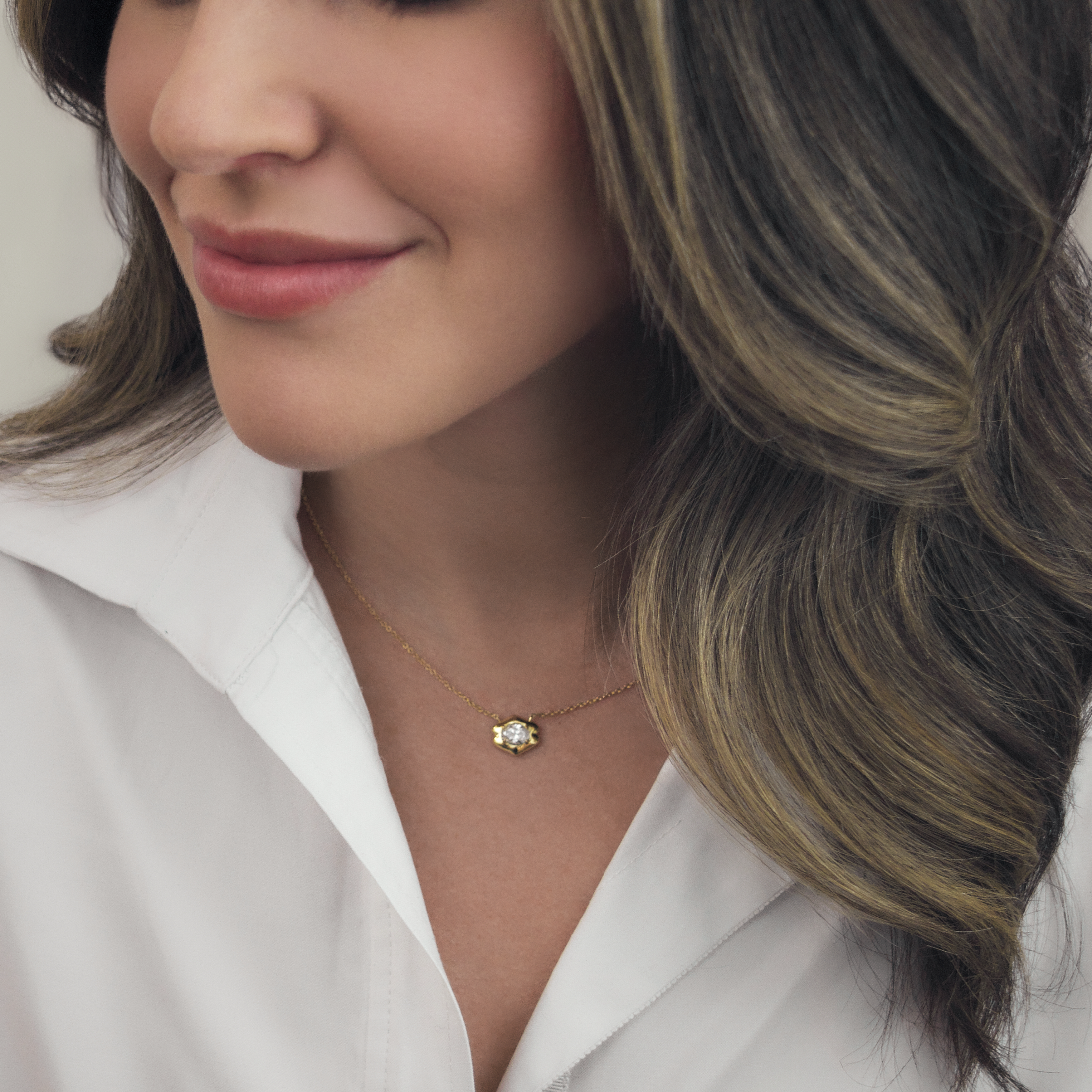 Quatreharp Diamond Pendant Necklace in 18K Gold