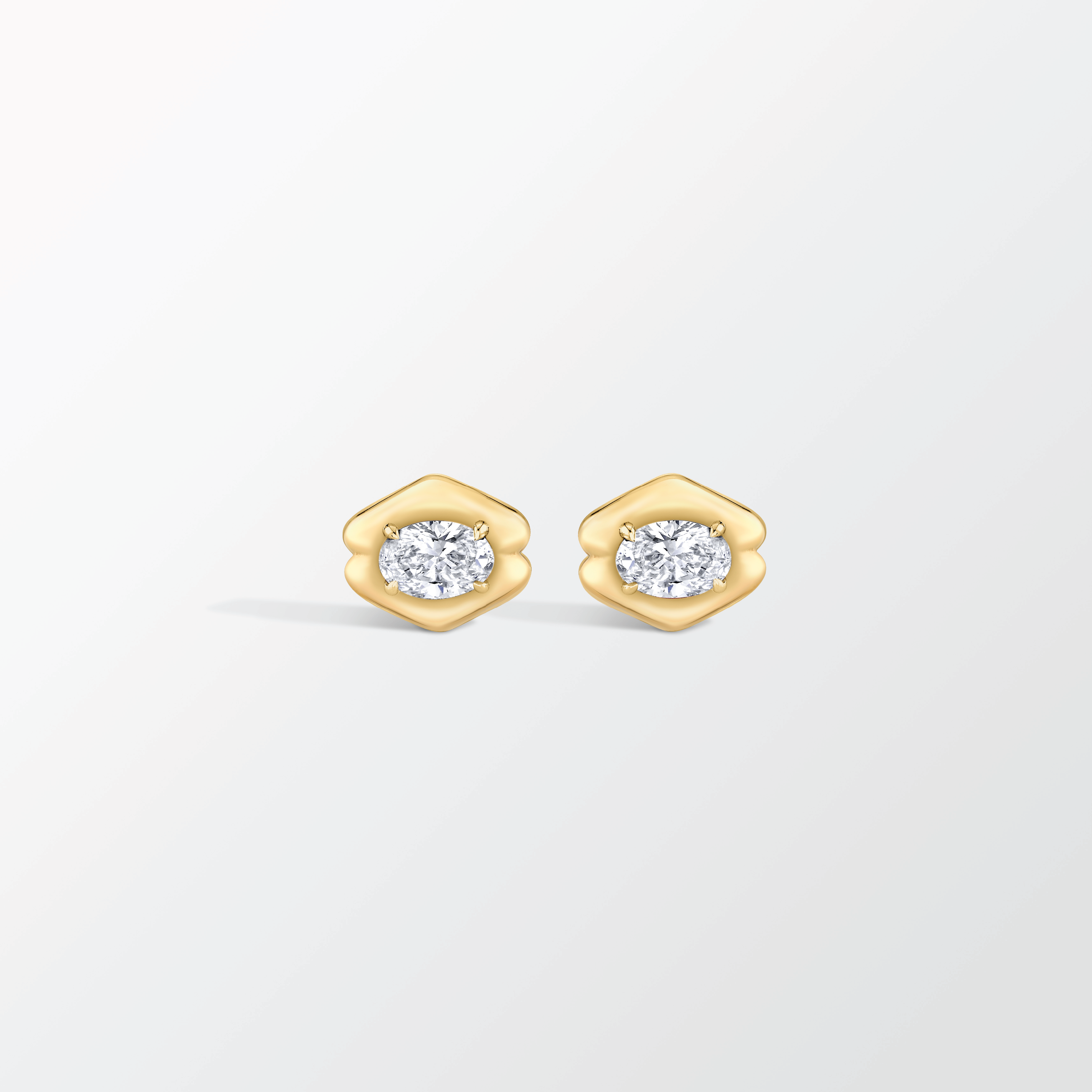 Quatreharp Diamond Stud Earrings in 18K Gold