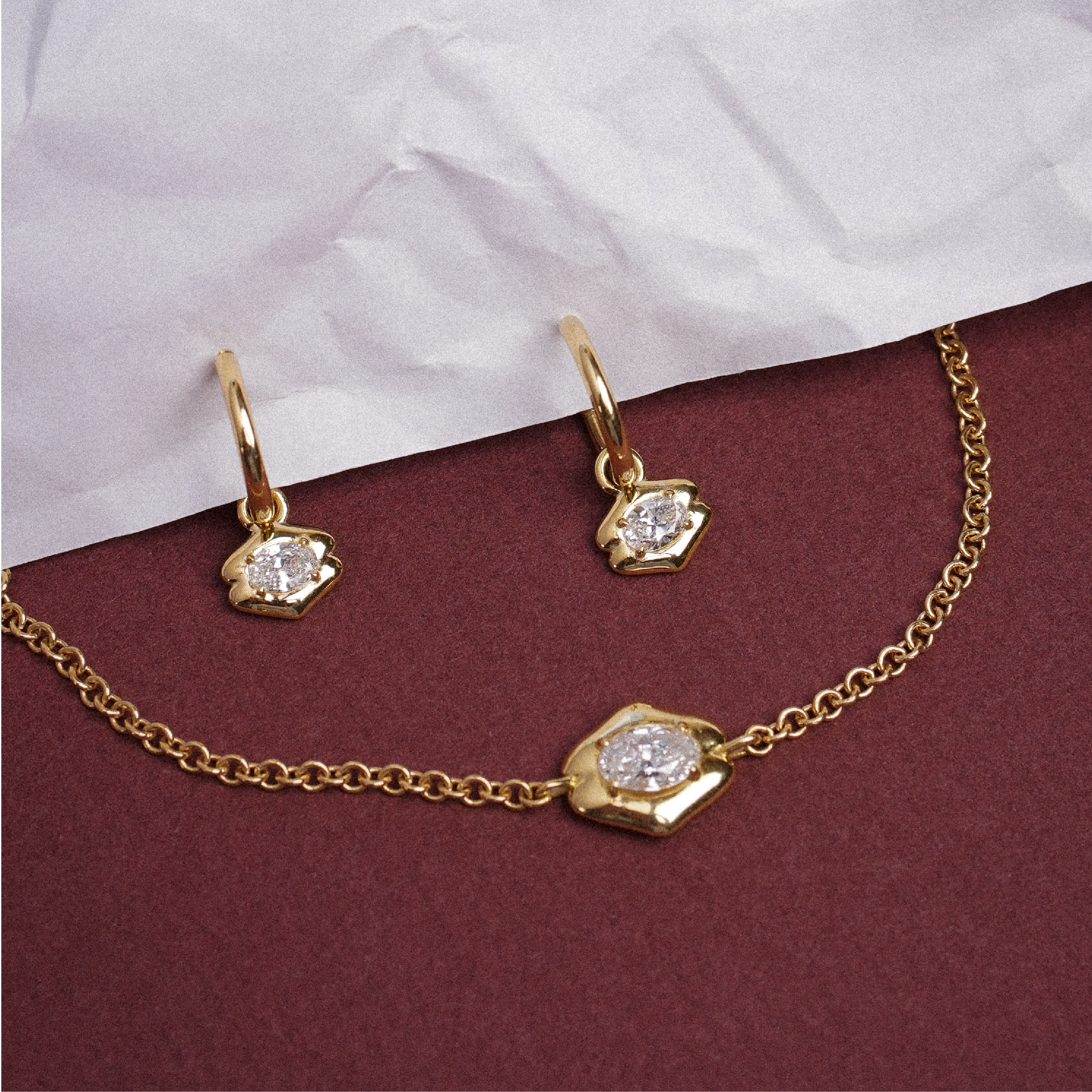 Quatreharp Diamond Drop Earrings in 18K Gold